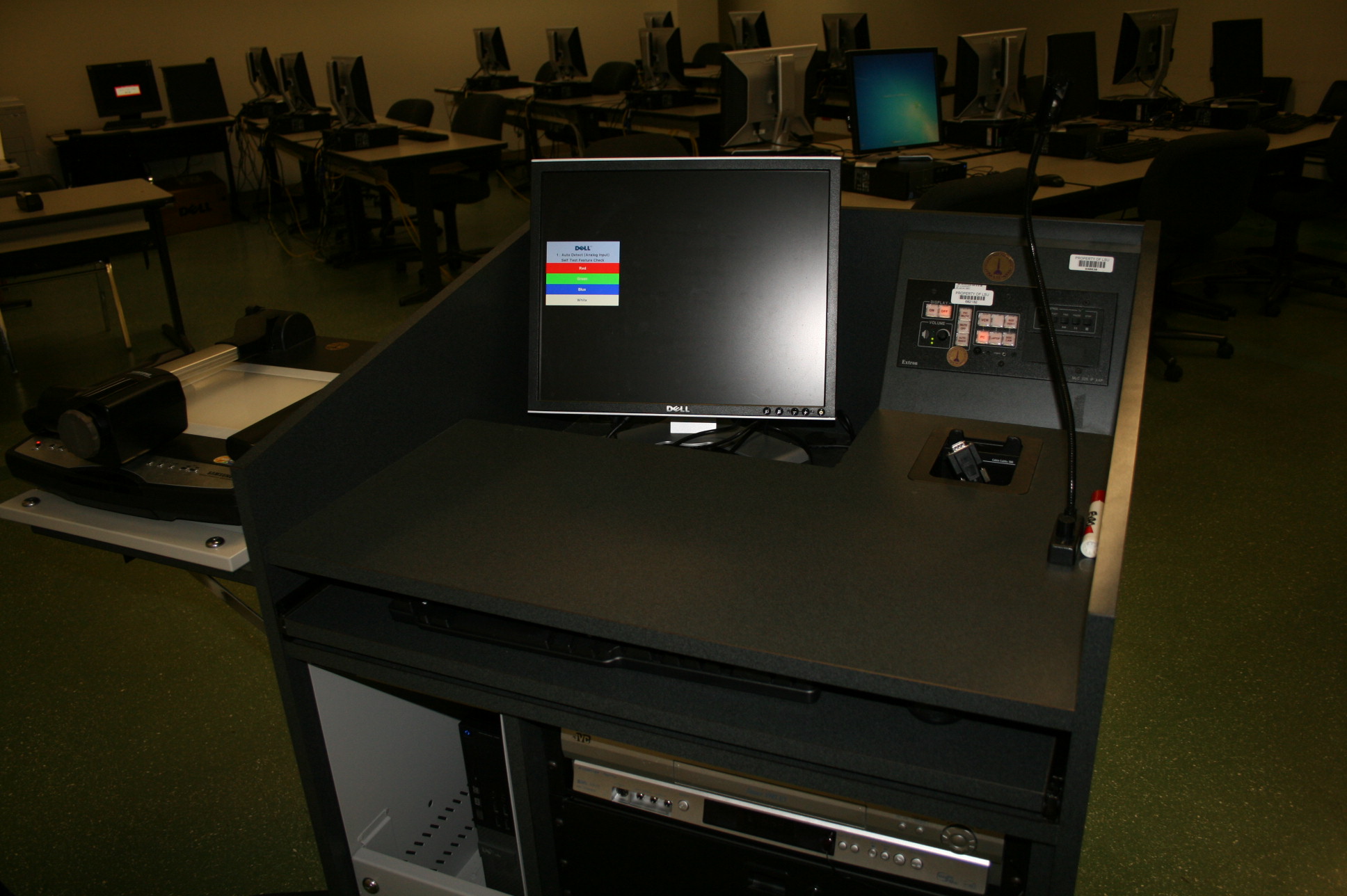 An image of LSU Library 230E taken from the front of the classroom